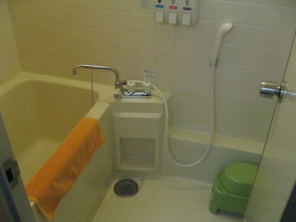 Gosho Nishi Kyoto Heian Hotel 3*,