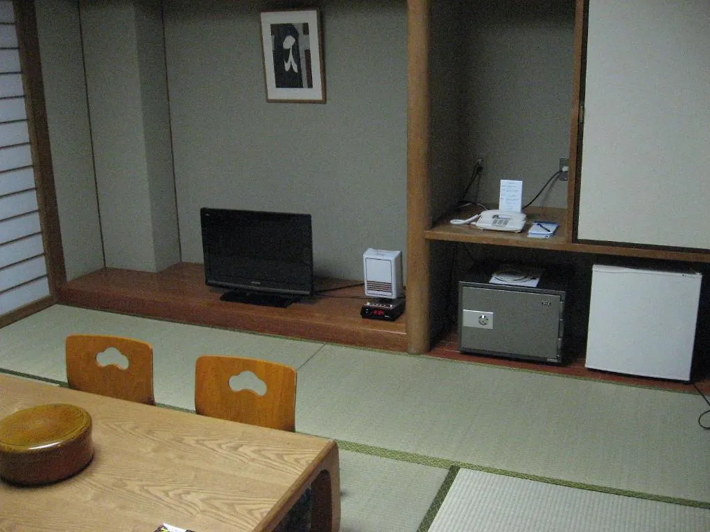 Gosho Nishi Kyoto Heian Hotel